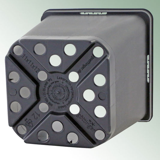 Goettinger 11 x 11 x 12 cm E